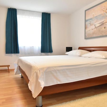 Villa Lux Nina With Six Bedrooms, Private Pool, Sauna Zára Kültér fotó