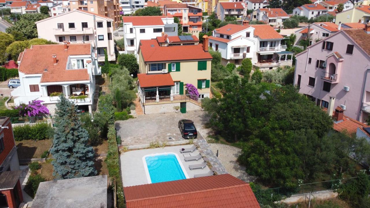 Villa Lux Nina With Six Bedrooms, Private Pool, Sauna Zára Kültér fotó