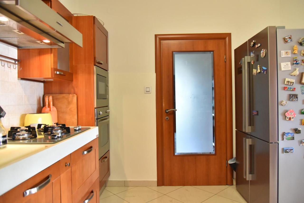 Villa Lux Nina With Six Bedrooms, Private Pool, Sauna Zára Kültér fotó