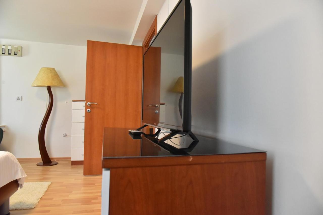 Villa Lux Nina With Six Bedrooms, Private Pool, Sauna Zára Kültér fotó